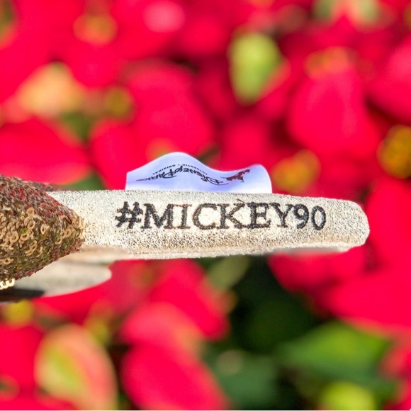 New 2018 Disney Parks Mickey Mouse 90th Years Gold Ears Headband Detachable Bow - Picture 3 of 10